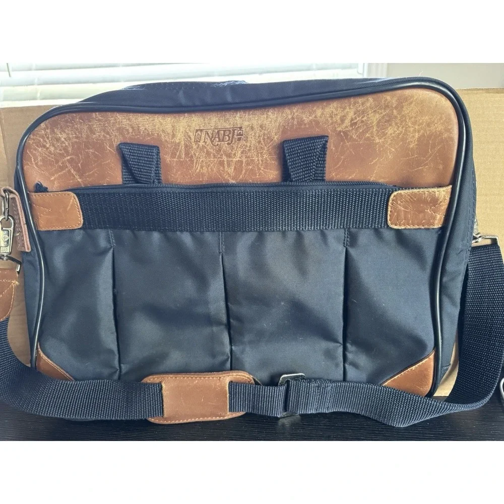 Passport Carry On Messenger Laptop Nylon Leather Briefcase w/Shoulder Strap